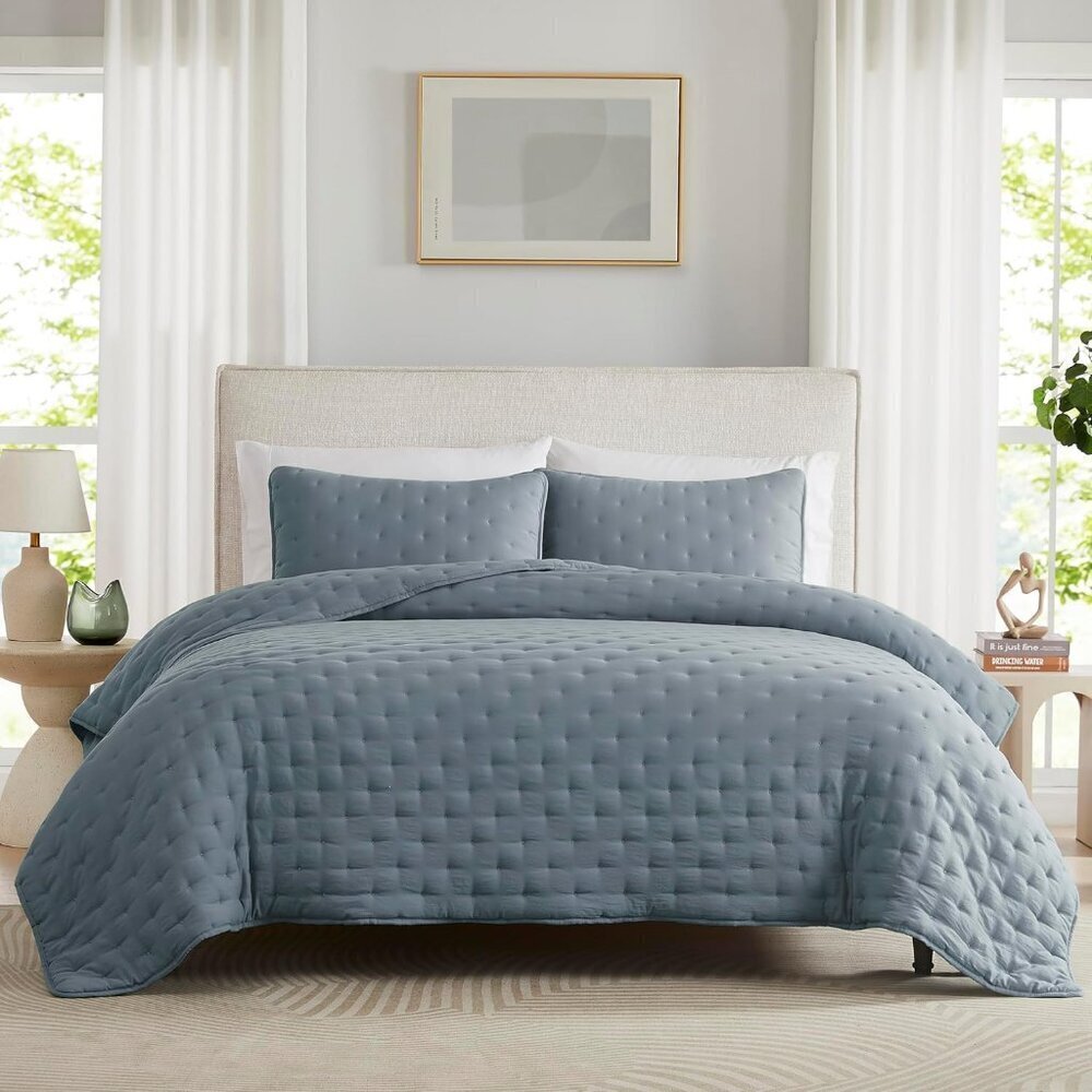 Blue Cloud California Cal King Size Quilt Bedding Sets with Pillow Shams